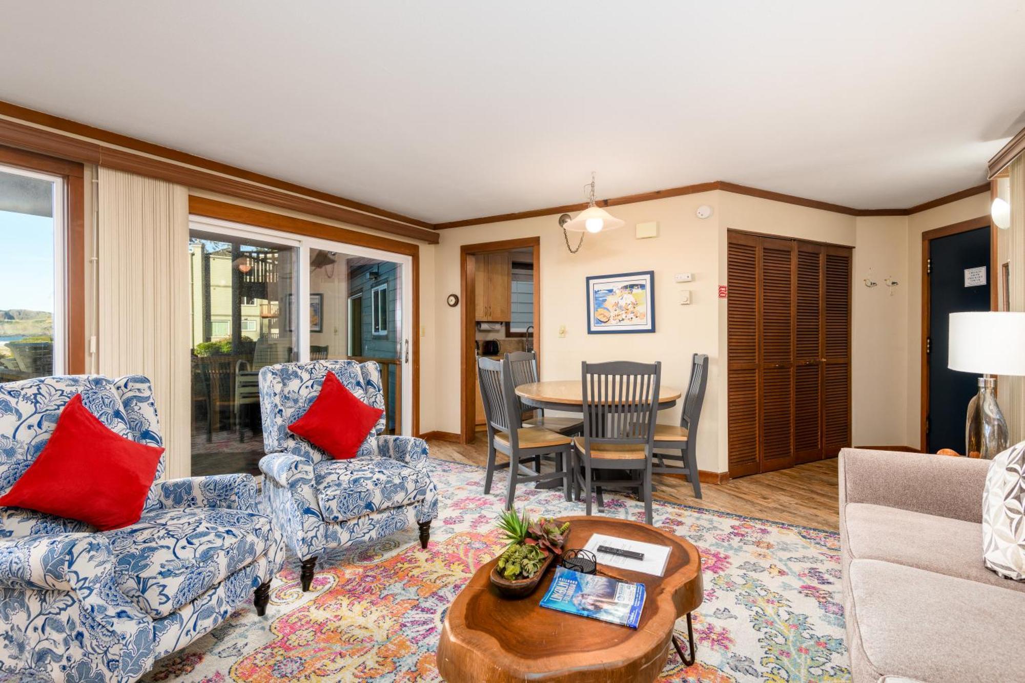 ניופורט Little Creek Cove Beach Resort מראה חיצוני תמונה